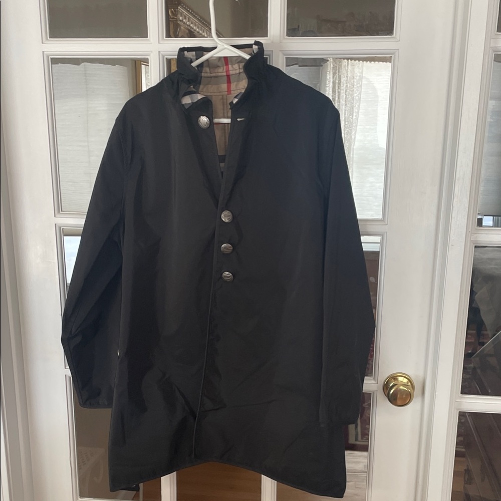 Women’s Black Swing Raincoat
